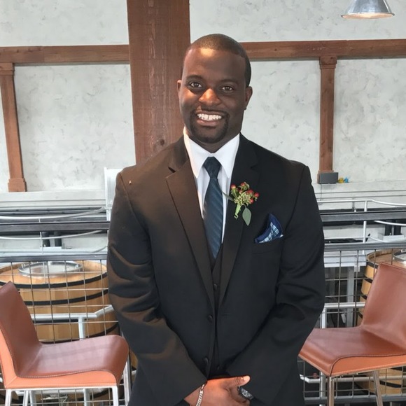 Meet your Posher, Regis - Picture 1 of 1